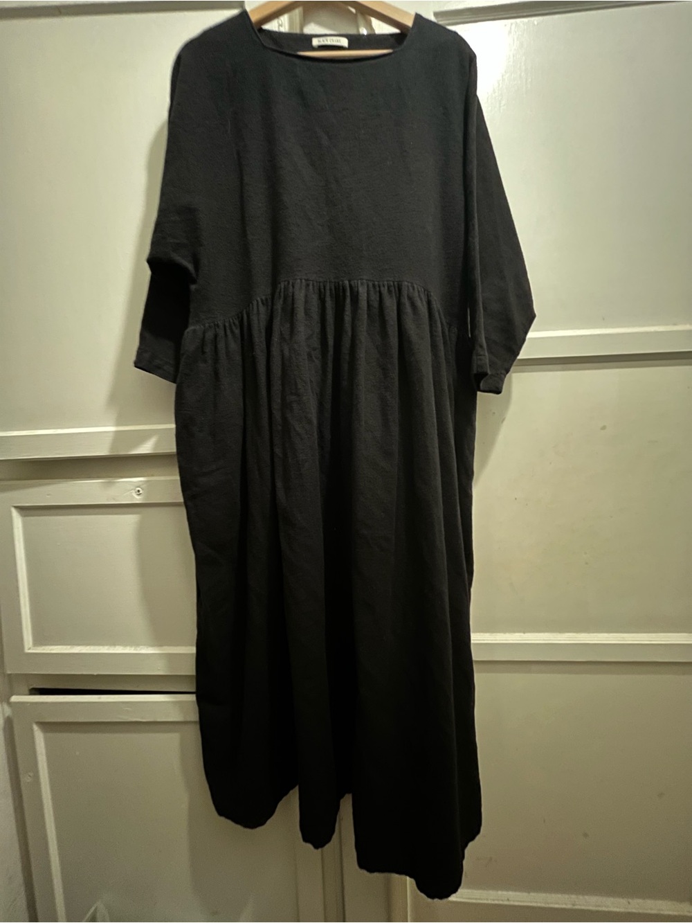 Black Crane cotton flannel tradi dress in black size XS - Picture 2 of 16